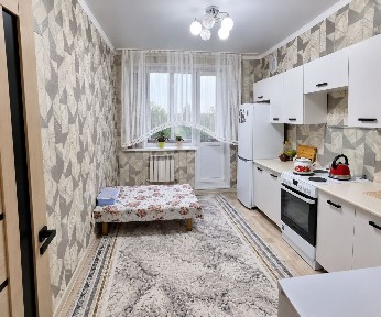 Продается 1 ком кв Серкебаева 78а