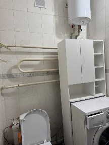 Продаётся трёхкомнатная квартира 8 -5 на первом этаже