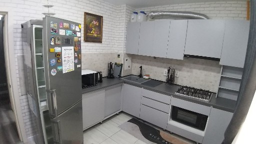 Сдам 2-ух комнатную кв., (г. Актау. 32А).