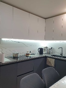 Продам 3 комнатную улучшенную квартиру