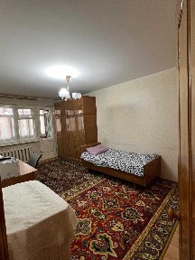 3-комнатная квартира, 63 м², М. Жумабаева