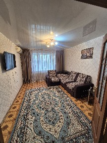 Сдам 2-х ком. кв на длительный срок