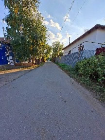 Участок с домом в центре города