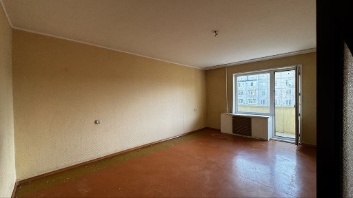 Продам 4-х комнтатную квартиру на КСК! 83 квадрата! Киевская серия дом