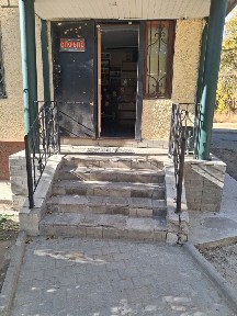 Здам не большое помещение коммерческое
