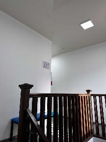 Сдам помещение на 2 этаже под медицинские услуги на длительный срок