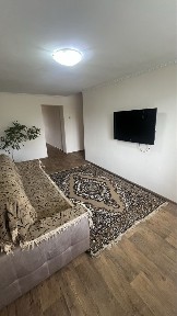 Сдам 2х комнатную квартиру район защита
