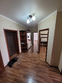 сдаётся двухкомнатная квартира, 5 микрорайон, д. 18, этаж 4