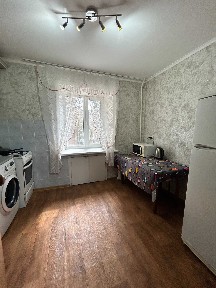 Срочно продам 3- х комн квартиру