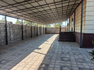 Дом новый крассный жоный кирпич!
