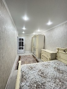 Сдается 2х комнатная посуточно и по часам