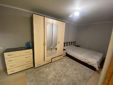 Аренда 2 бөлмелі пәтер ұзақ мерзімді жалға беріледі