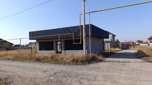 Срочно продам времянку пристройкой магазина