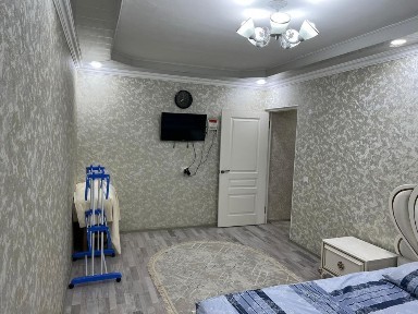Сдам квартру по адрему город Шымкент проспект Республики квартира