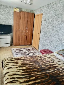 2-комнатная, Аренда, Комсомольский 1