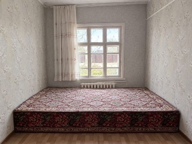 Продаётся 4-комнатная квартира. Срочно!