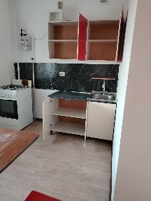 Сдам 1 кв район 1мкр