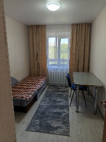 Сдаётся 2 комнатная квартира по Назарбаеваа