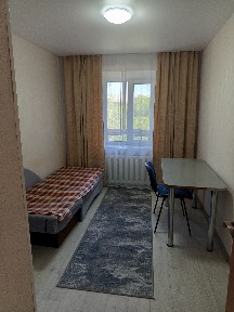 Сдаётся 2 комнатная квартира по Назарбаеваа