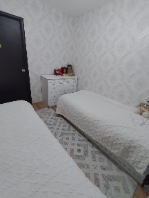 Продам 4 комнатную квартиру