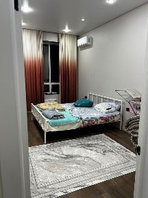 1 бөлмелі пәтер, Оң жағалау, чингиз айтматов