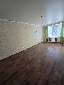 1 ком по Актюбинской 1/5 этаж 41 кв. м