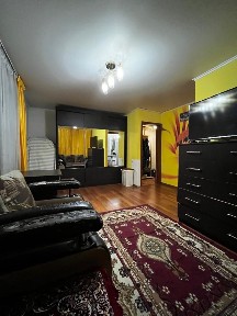 Продам 1 комнатную квартиру в центре