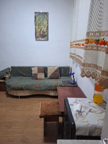 Квартира в цокольном этаже 15квадрат