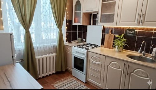 По часам, посуточно 1 комн кв