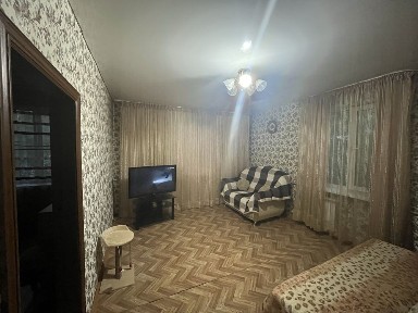 Продам 3-х комнатную квартиру