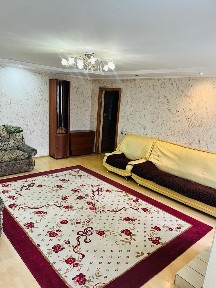 Сдам 3х ком кв помесячно (Абылай хана 6)