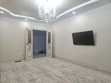 Продаётся 3х ком квартира микр Женис 100м²