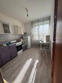 Продам двух комнатную квартиру