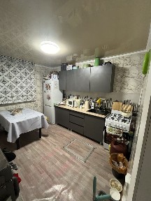 Продажа пол дома