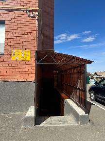 В продаже коммерческое помещение по улице Бородина 111