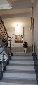 Продам 2х ком. центр ул. молдагулова 23