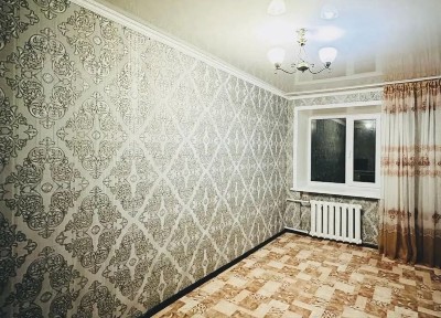 На 29-квартале предлагаем 3-комнатную квартиру на 2-этаже