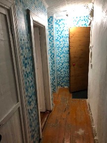 Квартира 3 комнаты 2 этаж не угловая