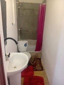 арееда квартира город у кв все есть напишите на ватсап