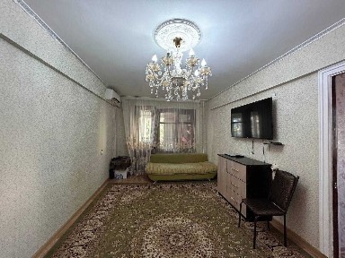 Продается 3 ком. квартира в мкр. Привокзальный 5, дом-20