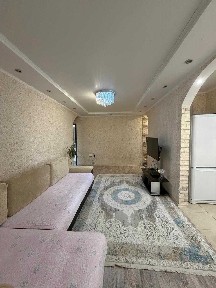 Продаётся 3-х комнатная квартира, район 31 школа.