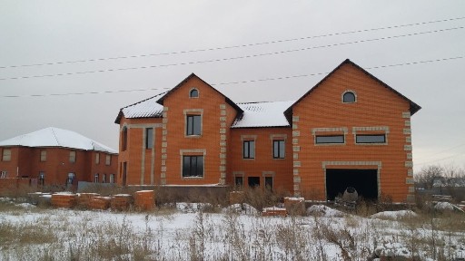 Продам дом коттедж 590кв. м.