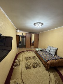 Чистая уютная квартира на сутки район автопарк