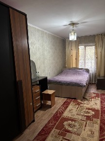 Здается 2х комнатная квартира на первом этаже