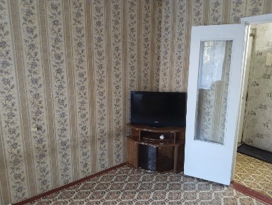 Сдаётся 2 комнатная квартира на длительный срок!