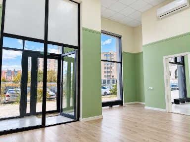 Продам помещение 77 кв м с ремонтом! Ниже рынка! Топовая локация!