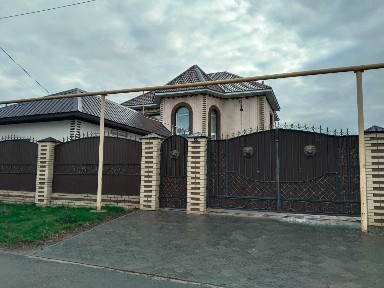 Продажа двухэтажного современного дома п. Заречный