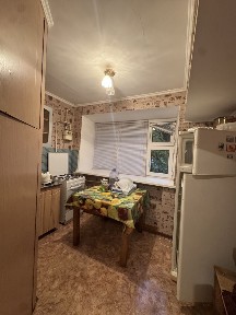 Продается 2 ком Окт в районе СХИ