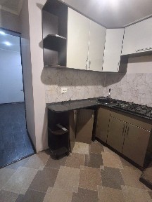 Продам! 1-комнатную квартиру в кирпичном доме на 2 этаже