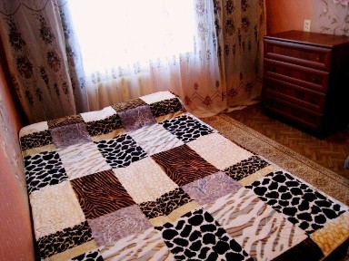 Сдам 2 комн. квартиру в 5 мкр-не